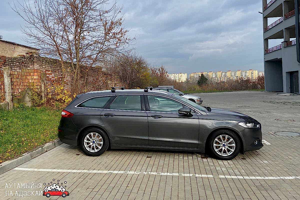 Мойка в заводском районе Алматы